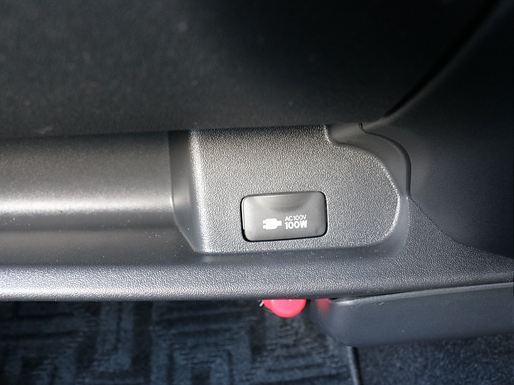 令和７年式アースカラーパッケージ２８００ディーゼル４WDブラックエディション完成！オリジナルフロントバンパー前後バンパー同色塗装オリジナル１６インチアルミオリジナルLEDテールアルパインＢＩＧ－Ｘナビ