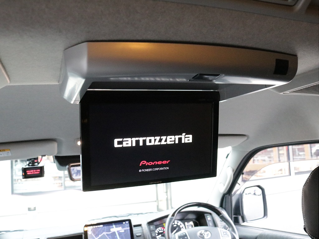 令和４年式ワゴンＧＬ２７００ガソリン４ＷＤファミリに好評のＶｅｒ１シートアレンジ施工車両入庫！パナソニック９インチナビパイオニアフリップダウンモニター装備オリジナルパーツ多数装備済み！！