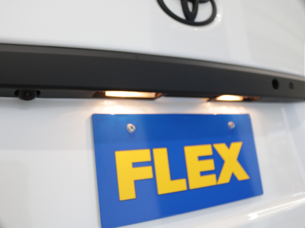 令和５年式ハイエースＶダークプライムⅡ２８００ディーゼル４ＷＤブラックエディション完成！オリジナルフロントバンパーオリジナルオーバーフェンダーオリジナル１６インチアルミアルパインＢＩＧ－Ｘ１１インチ！