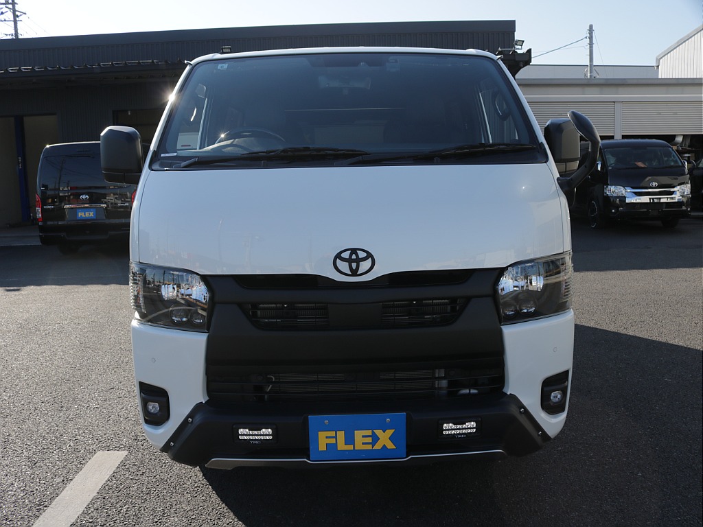 引き締まったフロントマスクになります！！