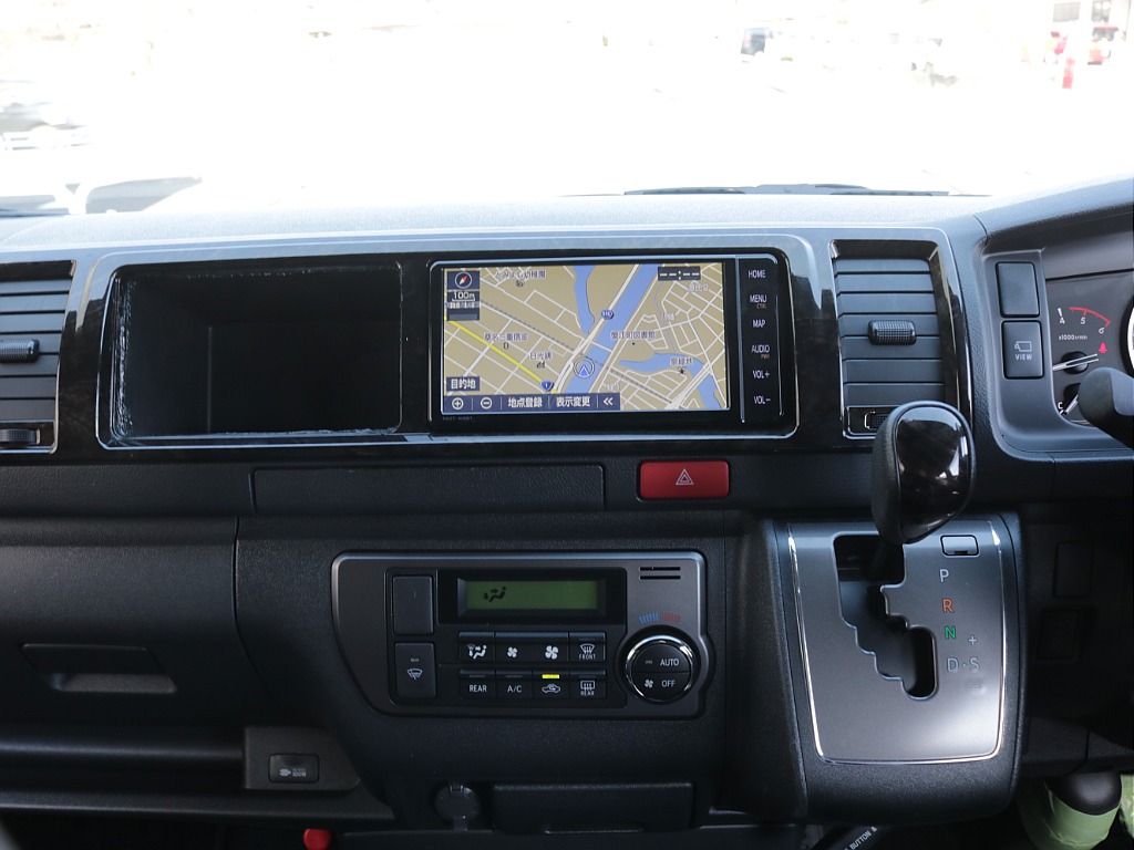 令和６年式ダークプライムⅡ希少ワイドＶディーゼルターボカスタム車両入庫！オリジナルフロントスポイラーオリジナルオーバーフェンダーオリジナルＬＥＤテールライト２インチダウン４１５コブラ１８インチアルミ！