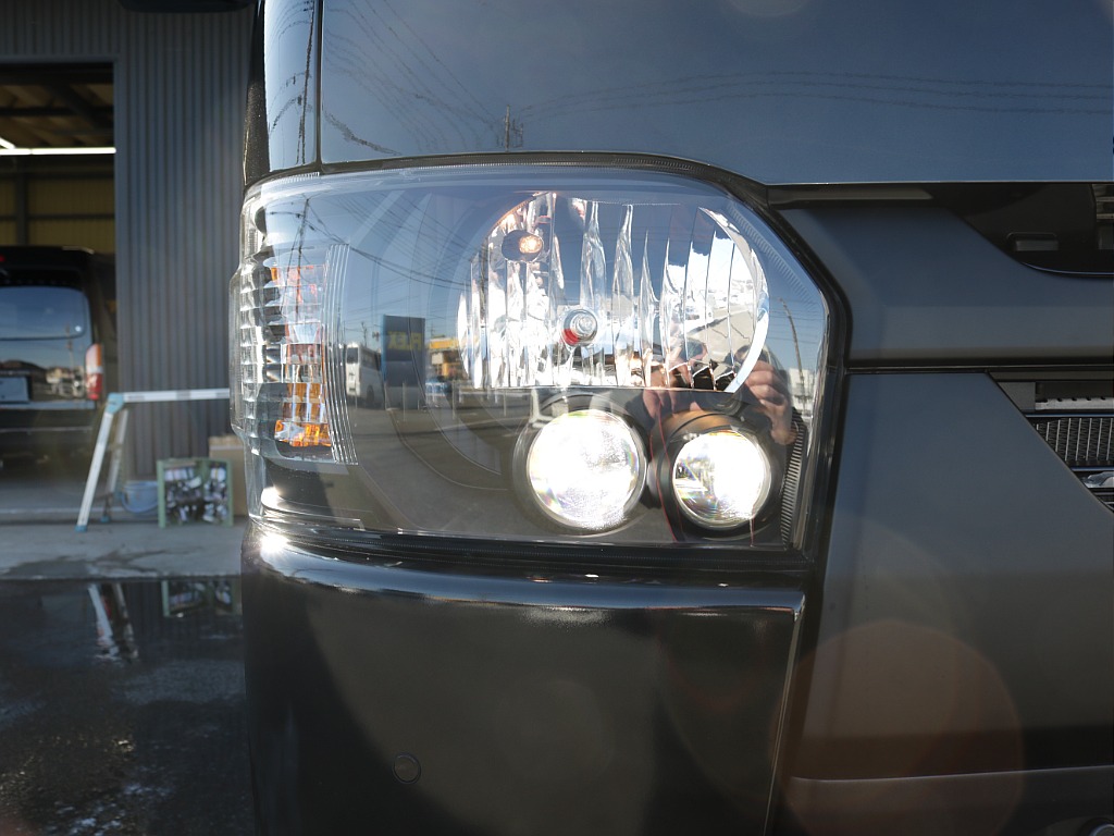 令和７年式ダークプライムⅡ２８００ディーゼル４WDブラックエディション完成！オリジナルフロントバンパーオリジナル１６インチアルミオリジナルオーバーフェンダーオリジナルベットKITアルパインＢＩＧ－Ｘ！