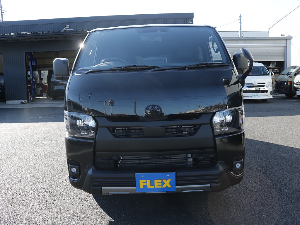 引き締まったフロントマスクになります！！