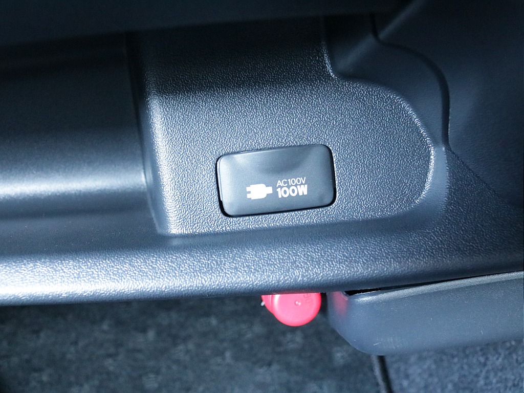 令和７年式ダークプライムⅡ２８００ディーゼル４WDブラックエディション完成！オリジナルフロントバンパーオリジナル１６インチアルミオリジナルオーバーフェンダーオリジナルベットKITアルパインＢＩＧ－Ｘ！