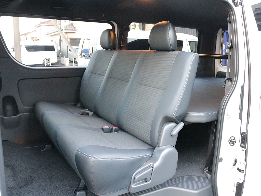 令和７年式ダークプライムＳ２８００ディーゼル４ＷＤカスタム車両入庫！オリジナルフロントバンパーオリジナル１６インチアルミオリジナルオーバーフェンダーオリジナルＬＥＤテールオリジナルタイプⅡベットＫＩＴ