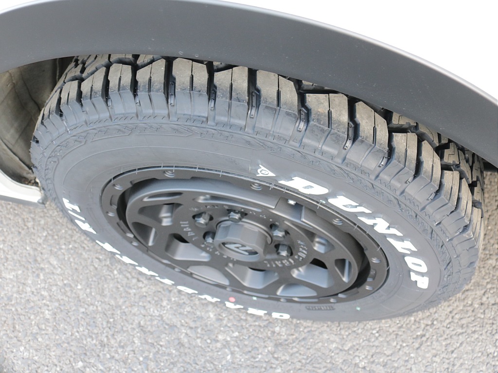 令和７年式ダークプライムＳ２８００ディーゼル４ＷＤカスタム車両入庫！！アルパインＢＩＧ－Ｘ１１インチナビビルトインＥＴＣ装備ＨＤＭＩソケットオリジナルフロントバンパーオリジナルベットＫＩＴタイプⅡ装備