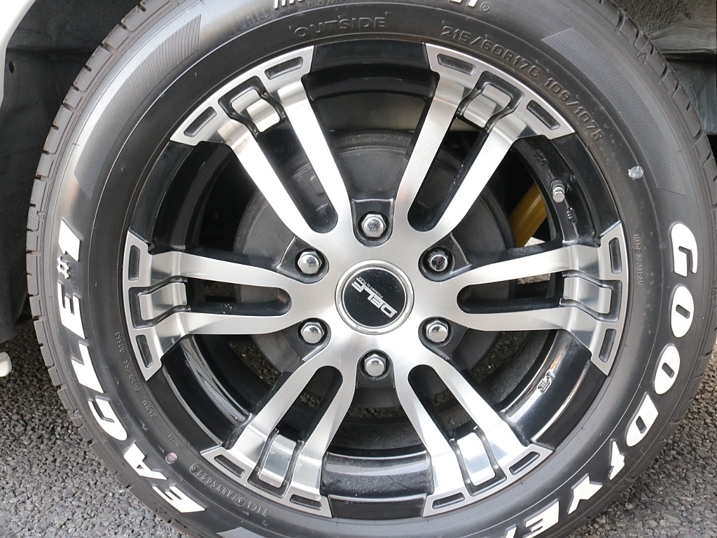 令和５年式ダークプライムⅡ２０００ガソリン２WDフレックスカスタム車両入庫！オリジナルスポイラーオリジナルオーバーフェンダーオリジナルＬＥＤテールライトオリジナル１７インチアルミ床張りベットＫＩＴ装備