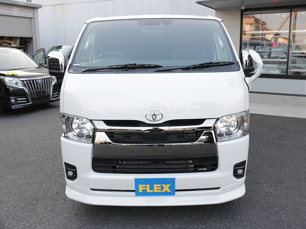 シンプルなフロントマスクになります！！