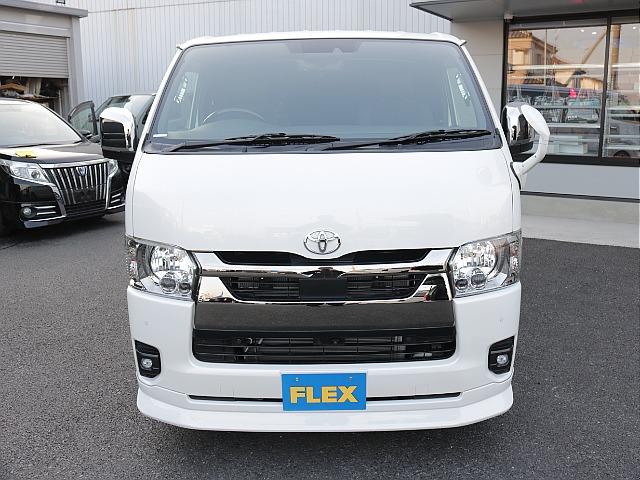 シンプルなフロントマスクになります！！