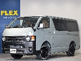 令和７年式ハイエースＶアースカラーパッケージ２０００ガソリン２ＷＤ！ＲＥクラシック丸目ライトフェイスチェンジ済み！アルパインＢＩＧ－Ｘ１１インチナビビルトインＥＴＣ、ＨＤＭＩソケット装着済み！！