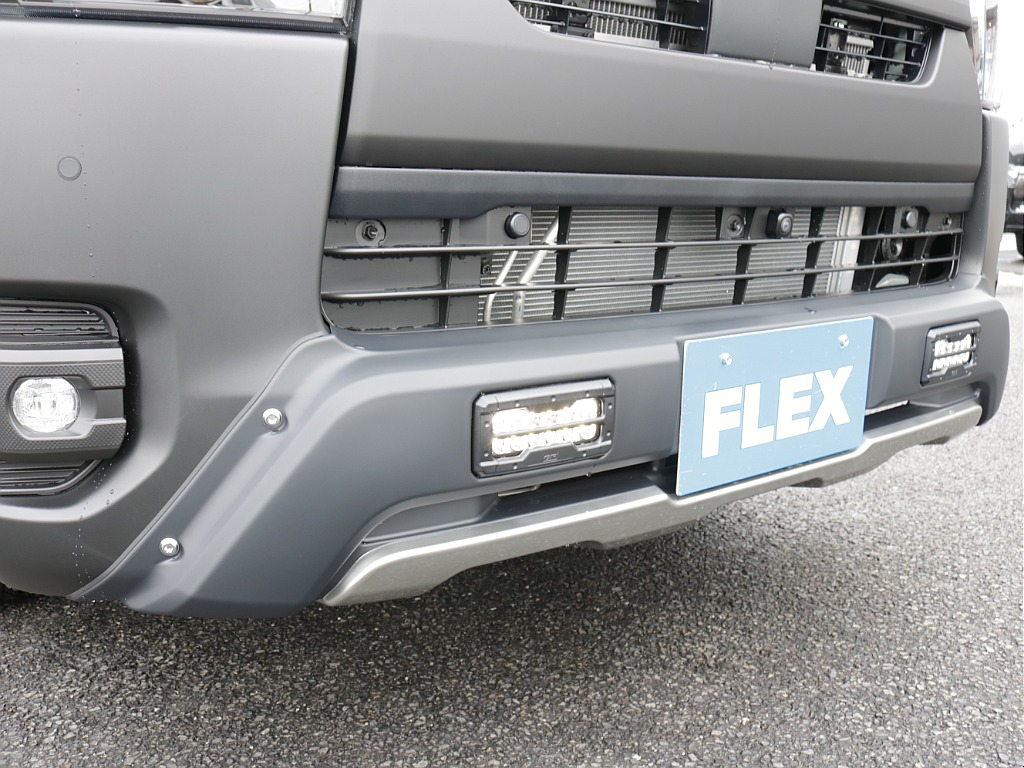 令和８年式ハイエースＶアースカラーパッケージ２０００ガソリンブラックエディション完成！ＧＲフロントバンパーオリジナル１６インチアルミオリジナルオーバーフェンダーＢＩＧ－Ｘ１１ナビＥＴＣ２．０ＨＤＭＩ！