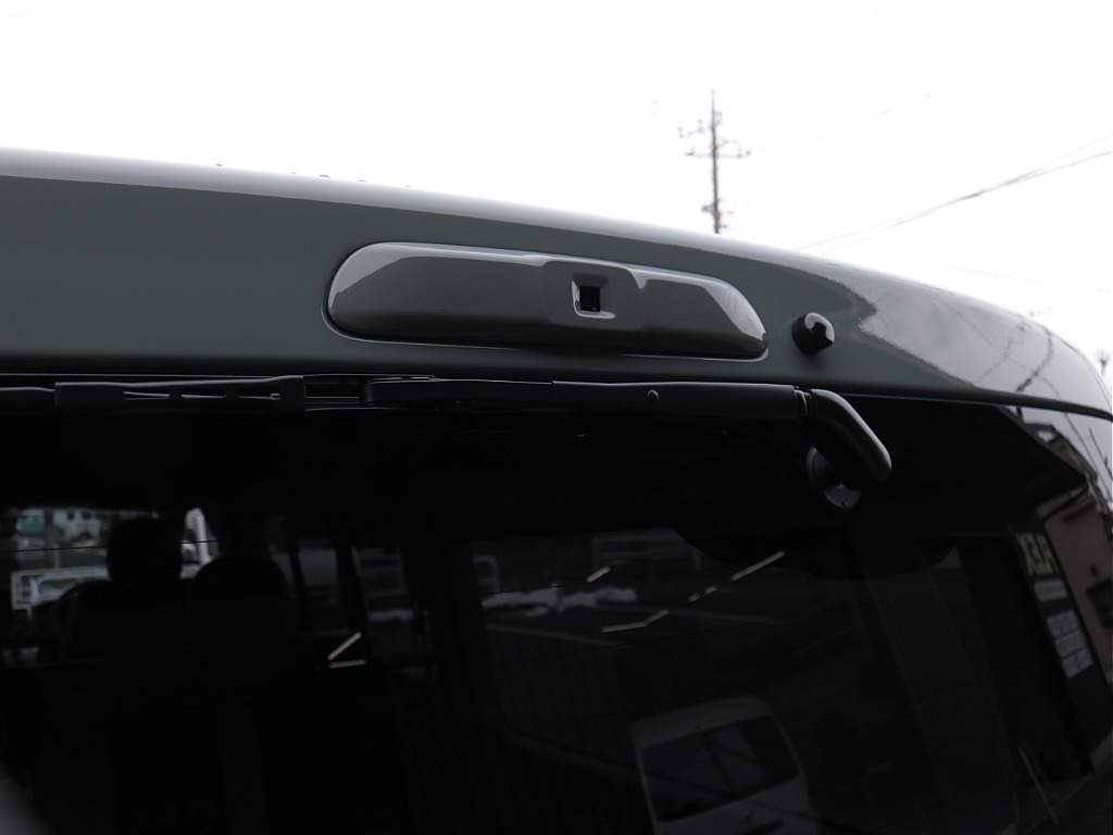 令和８年式ハイエースＶアースカラーパッケージ２０００ガソリンブラックエディション完成！ＧＲフロントバンパーオリジナル１６インチアルミオリジナルオーバーフェンダーＢＩＧ－Ｘ１１ナビＥＴＣ２．０ＨＤＭＩ！