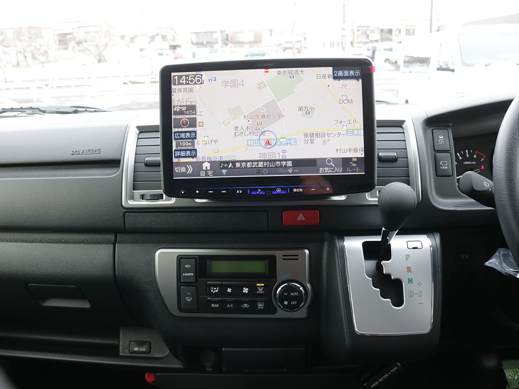 令和８年式ハイエースＶアースカラーパッケージ２０００ガソリンブラックエディション完成！ＧＲフロントバンパーオリジナル１６インチアルミオリジナルオーバーフェンダーＢＩＧ－Ｘ１１ナビＥＴＣ２．０ＨＤＭＩ！