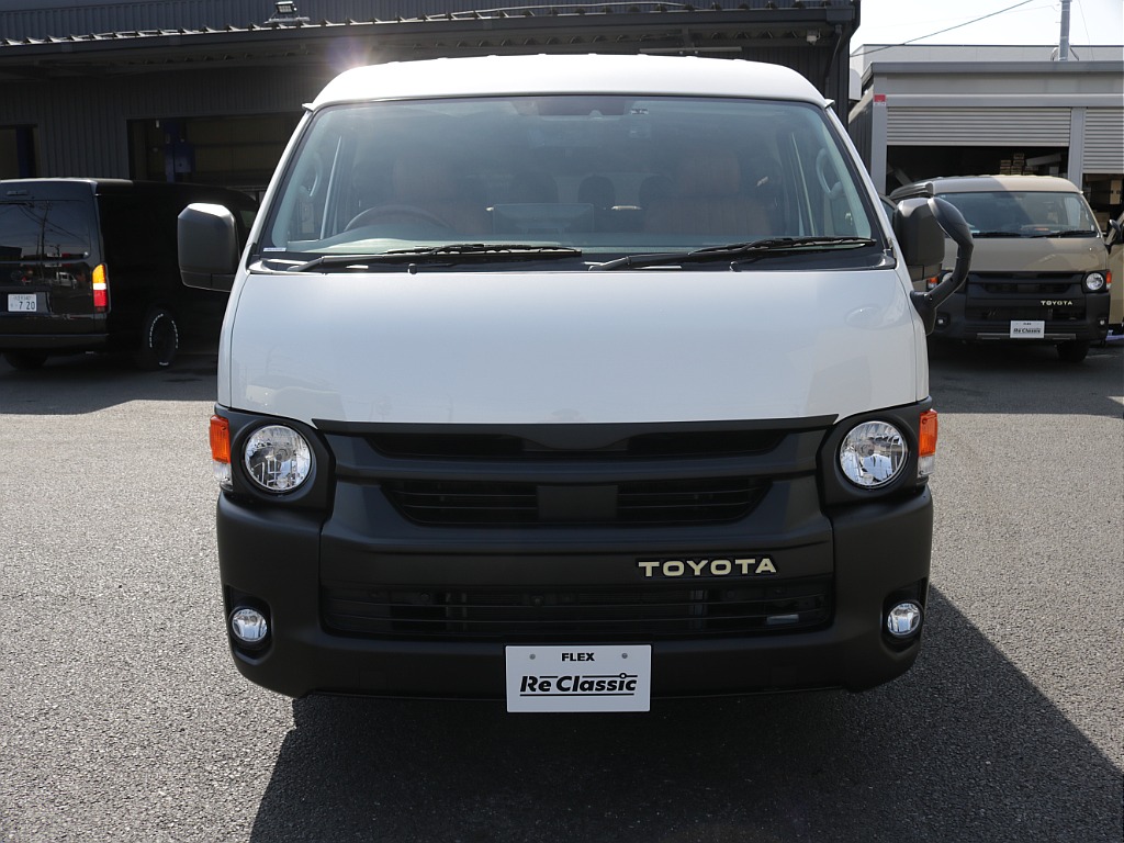 お洒落なフロントマスクになります！！