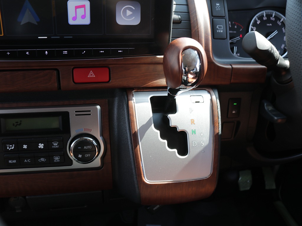 令和４年式ワゴンＧＬパールホワイト人気のＲＥクラシック丸目ライトフェイスチェンジ済み！オリジナル１６インチアルミナスカー１６インチタイヤオリジナルオーバーフェンダーオリジナルＬＥＤテールライト装着済み