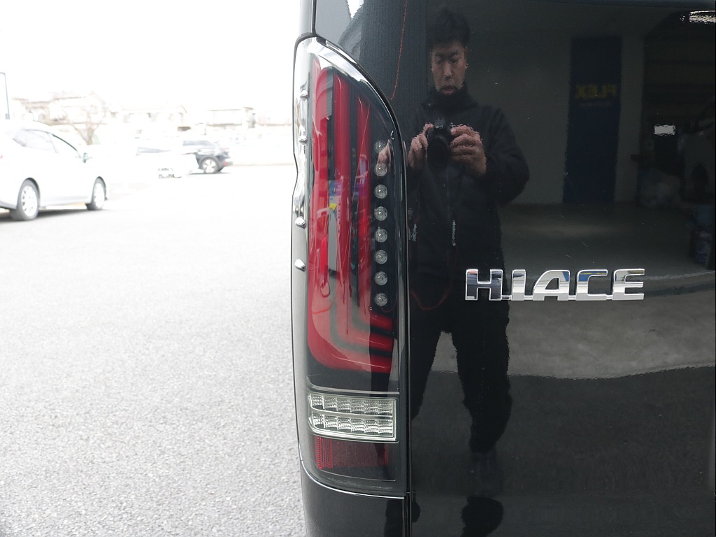 令和７年式ダークプライムＳ２８００ディーゼル４ＷＤカスタム車両入庫！オリジナルフロントバンパーオリジナルオーバーフェンダーオリジナルＬＥＤテールライトオリジナル１６インチアルミＢＩＧ－Ｘ１１インチナビ