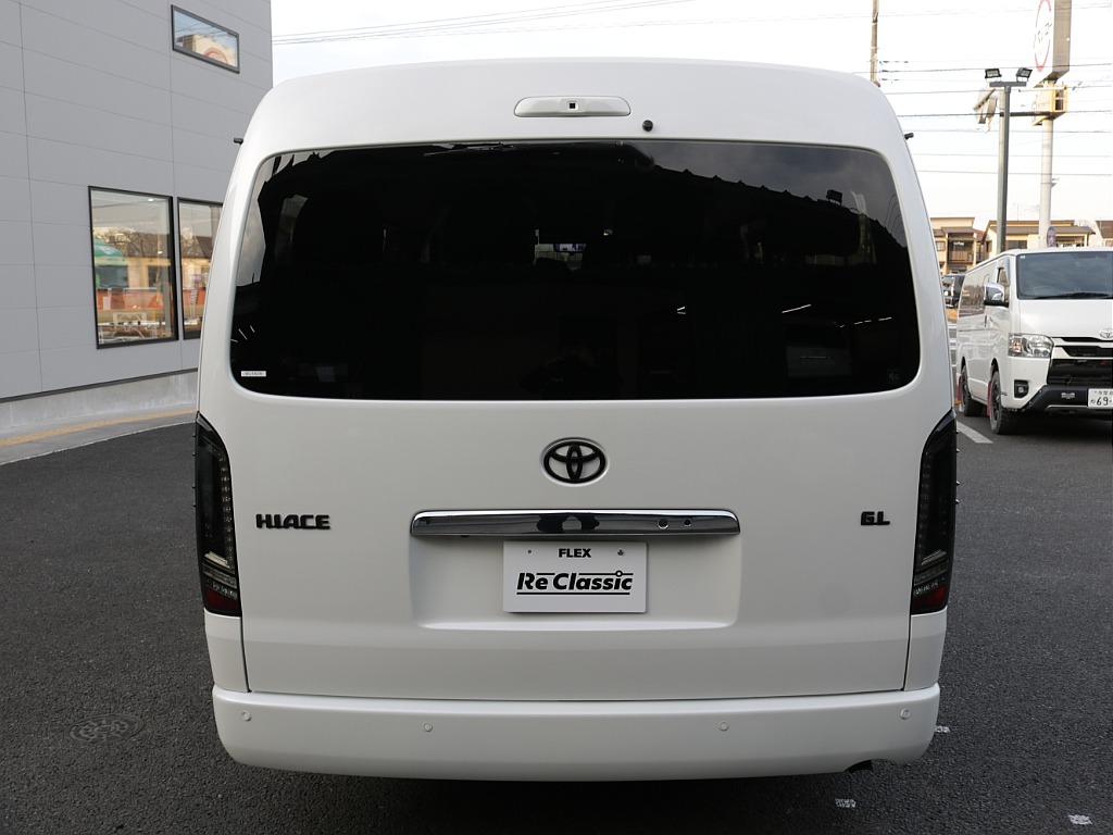 シンプルなリアビューになります！！