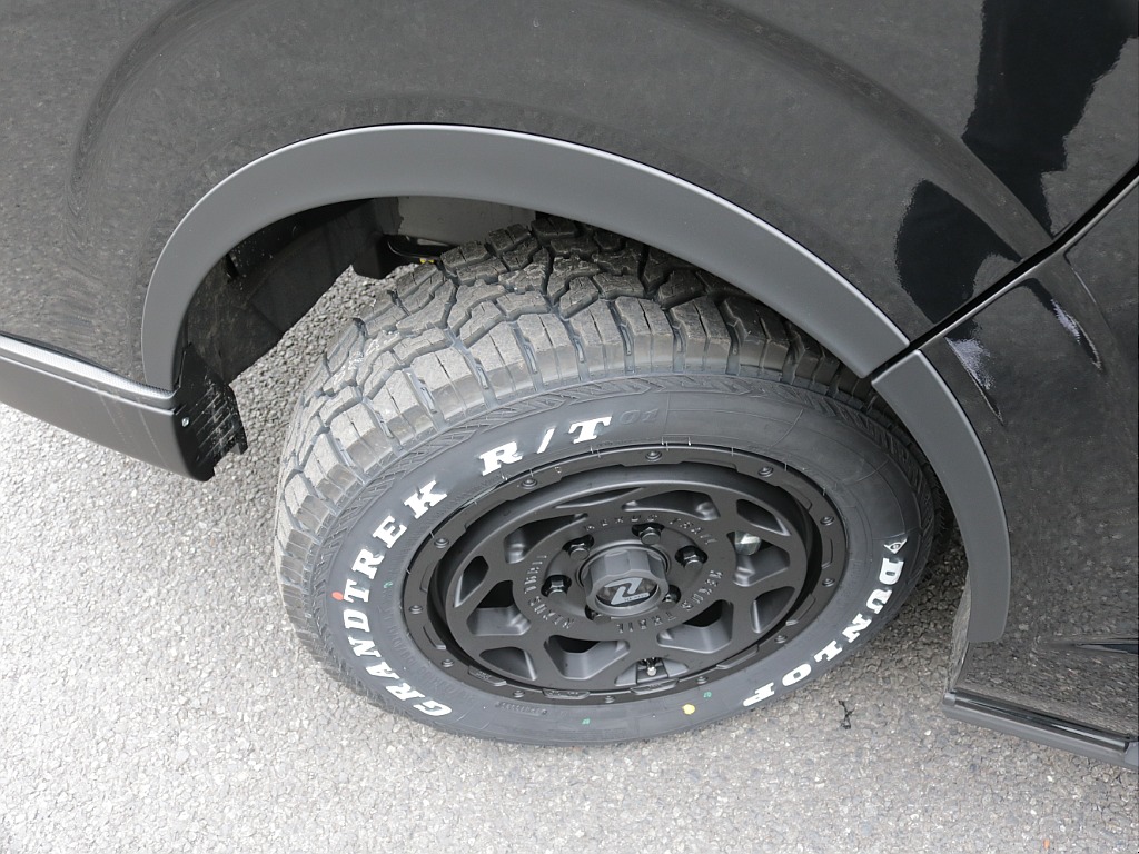 令和８年式ダークプライムⅡ２８００ディーゼル４WDブラックエディション完成！オリジナルフロントバンパーオリジナル１６インチアルミオリジナルオーバーフェンダーオリジナルＬＥＤテールＢＩＧ－Ｘ１１インチ