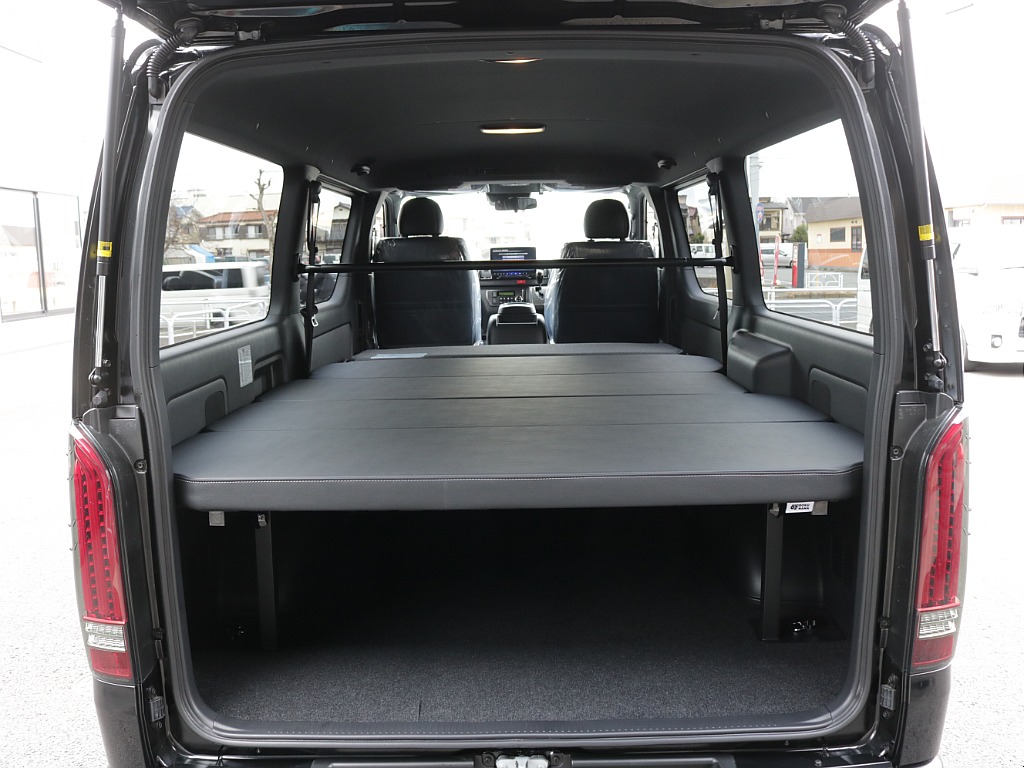 令和８年式ダークプライムⅡ２８００ディーゼル４WDブラックエディション完成！オリジナルフロントバンパーオリジナル１６インチアルミオリジナルオーバーフェンダーオリジナルＬＥＤテールＢＩＧ－Ｘ１１インチ