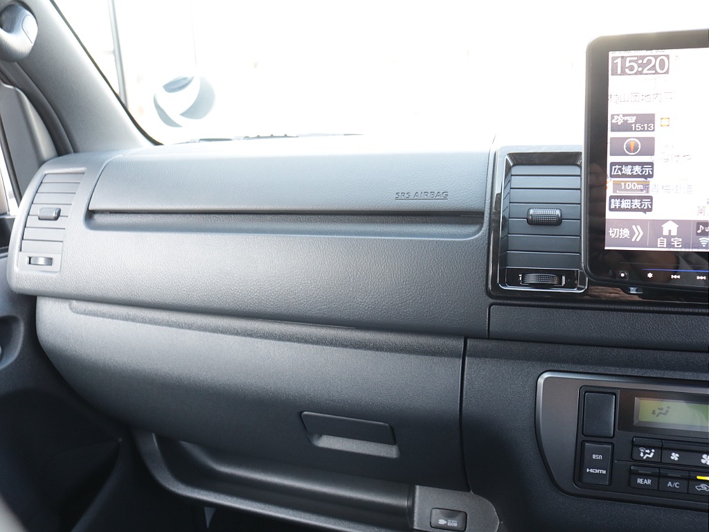 令和８年式ダークプライムⅡ２０００ガソリン２WDカスタム車両入庫！！オリジナルフロントスポイラーオリジナルオーバーフェンダーオリジナルＬＥＤテールオリジナル１７インチアルミアルパインＢＩＧ－Ｘナビ装備