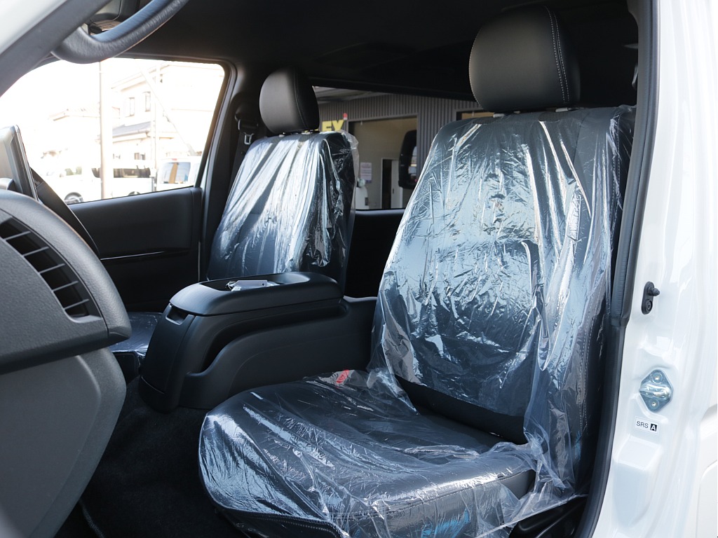 令和８年式ダークプライムⅡ２０００ガソリン２WDカスタム車両入庫！！オリジナルフロントスポイラーオリジナルオーバーフェンダーオリジナルＬＥＤテールオリジナル１７インチアルミアルパインＢＩＧ－Ｘナビ装備