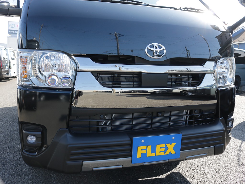 令和７年式ダークプライムⅡ人気の２８００ディーゼル４ＷＤカスタム車両入庫！！