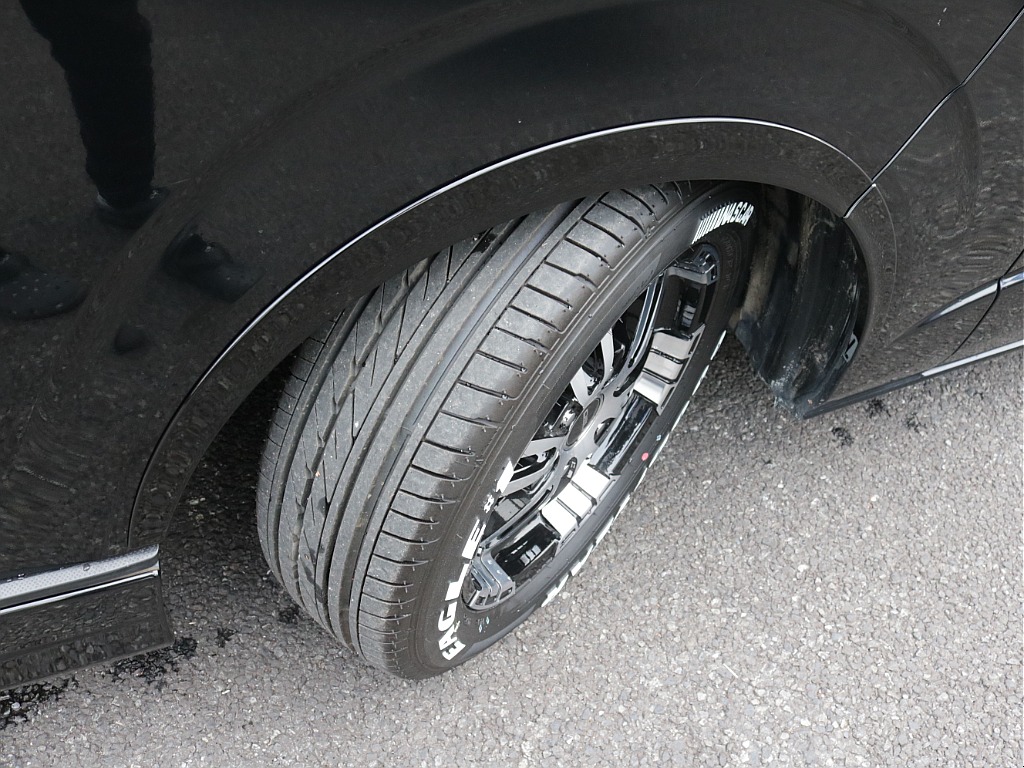 買取直販！２７年式ワゴンＧＬファミリーに好評のＶｅｒ１シートアレンジ施工車両入庫！！オリジナルスポイラー２インチローダウン済みオリジナルオーバーフェンダーオリジナルテールライト新品パーツ多数装備！！