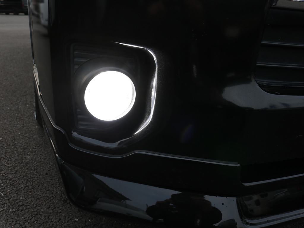 買取直販！２７年式ワゴンＧＬファミリーに好評のＶｅｒ１シートアレンジ施工車両入庫！！オリジナルスポイラー２インチローダウン済みオリジナルオーバーフェンダーオリジナルテールライト新品パーツ多数装備！！