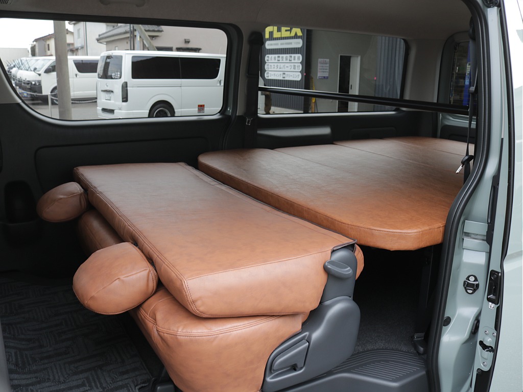 令和７年式アースカラーパッケージ２８００ディーゼル４ＷＤブラックエディション完成！！オリジナルフロントバンパーオリジナルオーバーフェンダーオリジナル１６インチアルミＢＩＧ－Ｘ１１インチナビＥＴＣ２．０