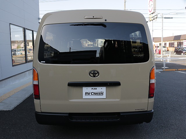 シンプルなリアビューになります！！