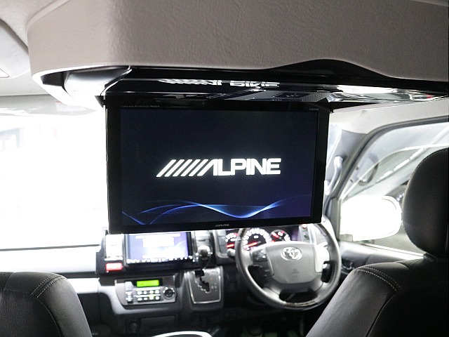 アルパインBIG-X９インチ、１２．８フリップダウン装備！