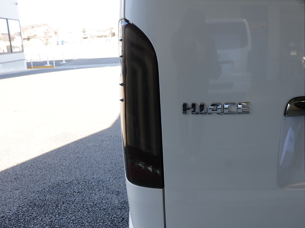 H２９年式ダークプライムカスタム車両入庫！新作１８インチアルミ装備！アルパインBIG-X９インチ、１２．８フリップダウン装備！！