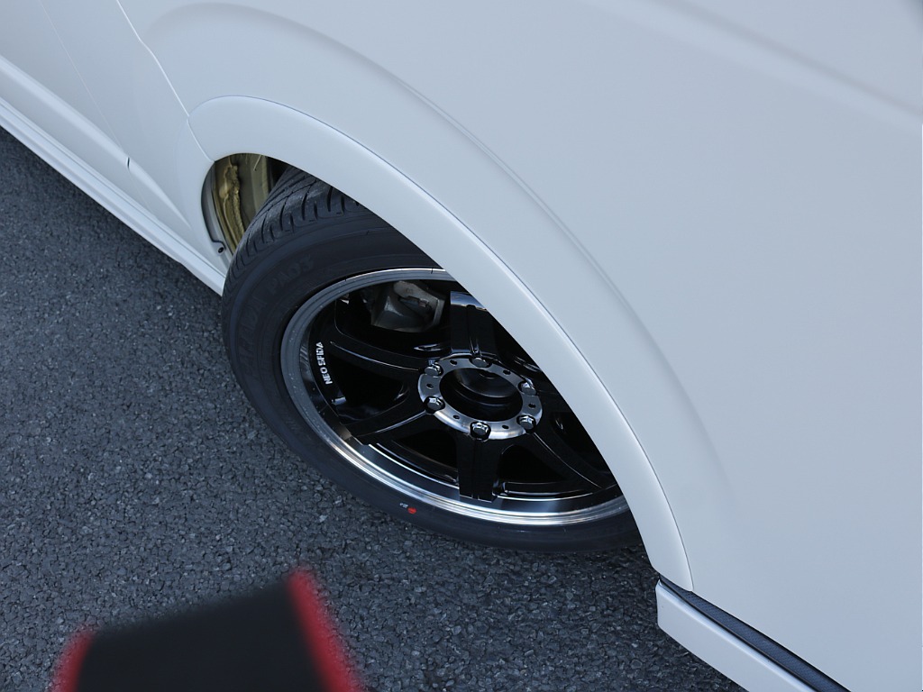 H２９年式ダークプライムカスタム車両入庫！新作１８インチアルミ装備！アルパインBIG-X９インチ、１２．８フリップダウン装備！！