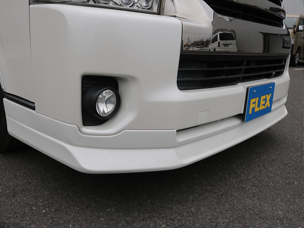 平成２８年式ワイドＶダークプライム２７００ガソリン４ＷＤカスタム車両入庫！新品オリジナル１７インチアルミ！ＭＲＴ床張り施工済み！