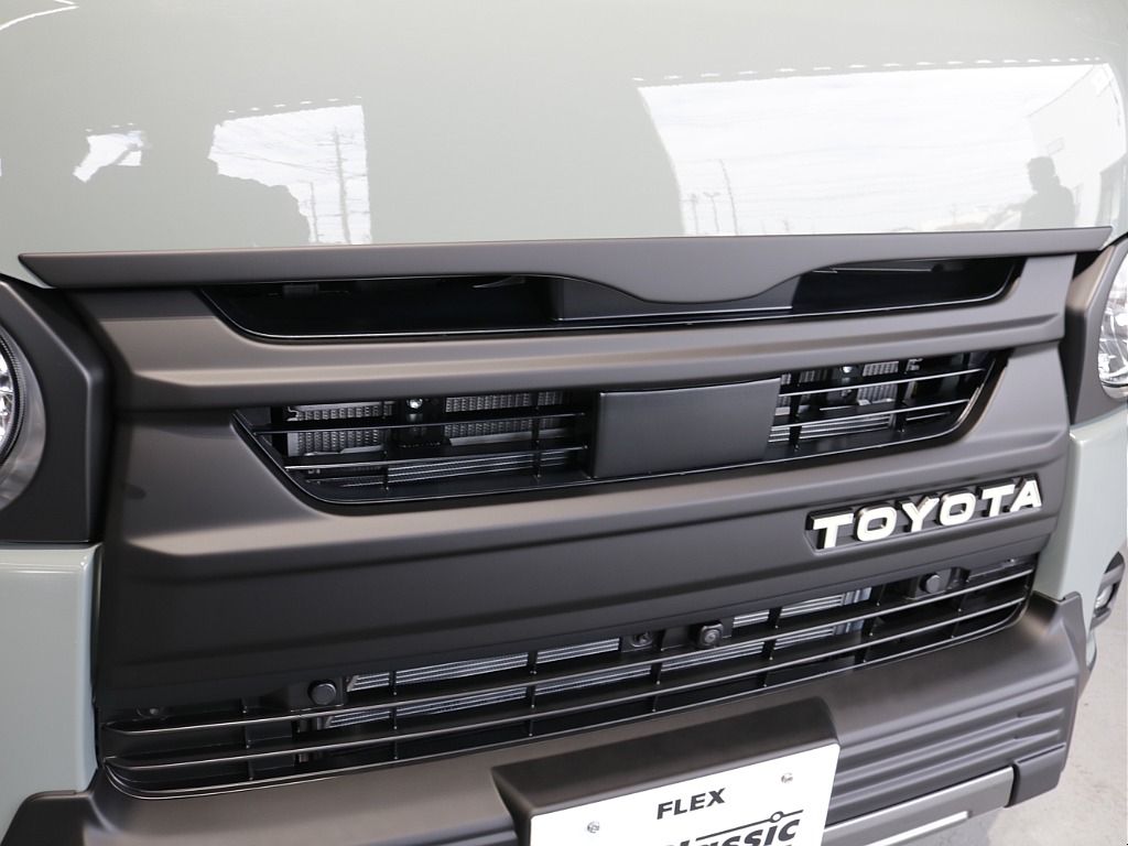 令和８年式アースカラーパッケージ２８００ディーゼル４ＷＤ！丸目ライトフェイス施工！ＢＩＧ－Ｘ１１インチＳＤナビ装備！新品パーツ多数装備！！