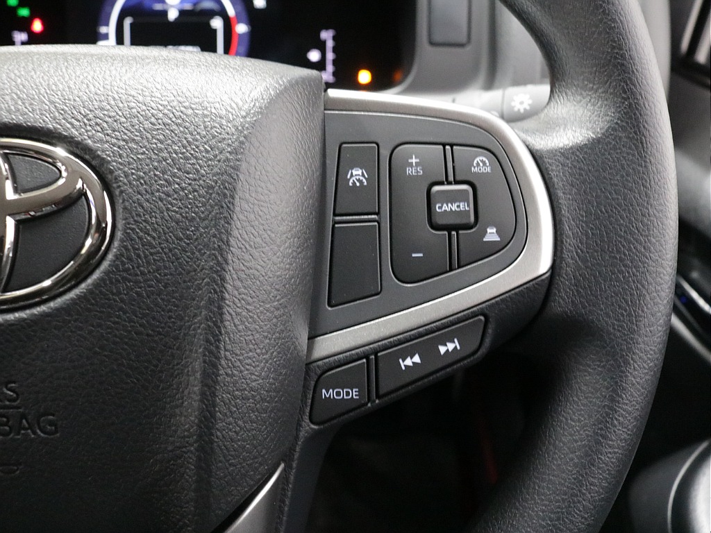 新車９型モデルワゴンＧＬ２７００ガソリン４ＷＤカスタム車両入庫！！新品オリジナルフロントスポイラー新品オーバーフェンダー新品１７インチアルミ新品ナスカー１７インチタイヤオリジナルベットＫＩＴ装備！！