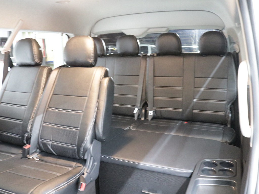 新車９型モデルワゴンＧＬ２７００ガソリン４ＷＤカスタム車両入庫！！新品オリジナルフロントスポイラー新品オーバーフェンダー新品１７インチアルミ新品ナスカー１７インチタイヤオリジナルベットＫＩＴ装備！！