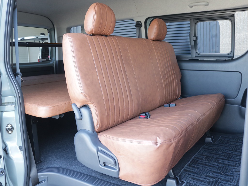 令和８年式アースカラーパッケージ２７００ガソリン４ＷＤ！ＲＥクラシック丸目ライト施工！ＢＩＧ－Ｘ１１インチＳＤナビ装備！新品パーツ多数装備！