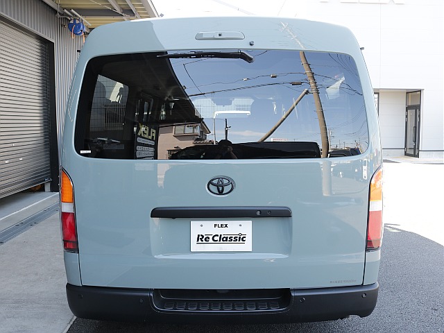 シンプルなリアビューになります！！