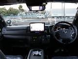 令和７年式ハイエースＶダークプライムＳ２８００ディーゼルターボカスタム車両入庫！！新品オリジナルフロントバンパー新品オリジナル１６インチアルミ新品オリジナルＬＥＤテール新品アルパインＢＩＧーＸナビ装備