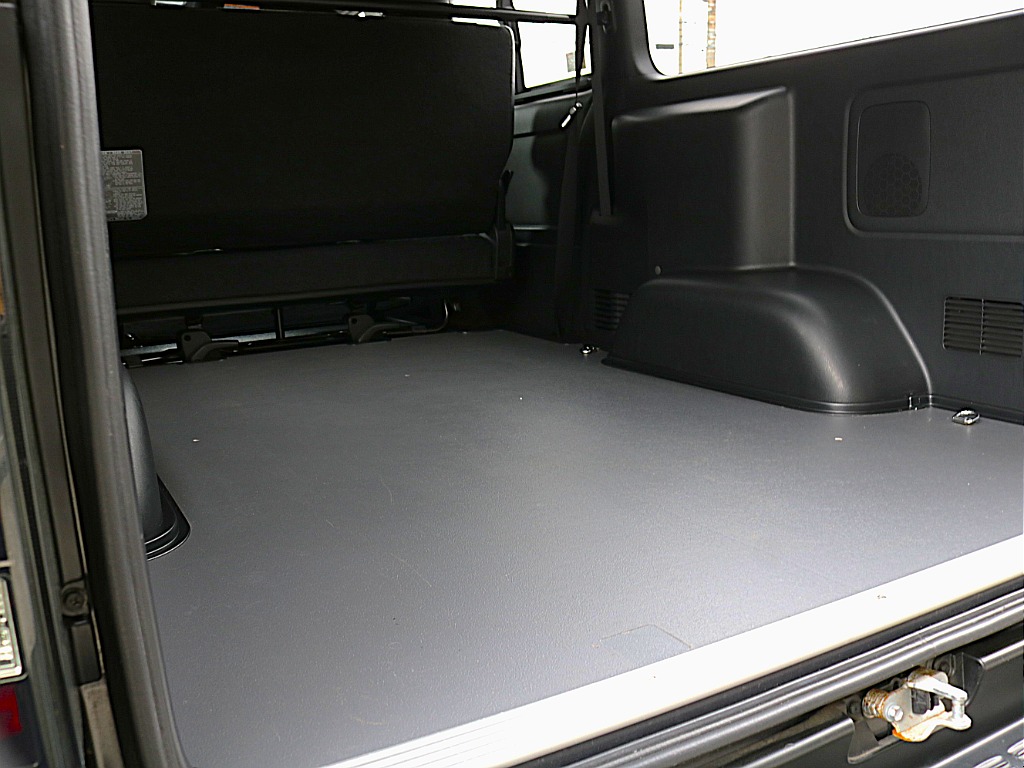 令和３年式ダークプライムⅡ２０００ガソリン２WD入庫！オリジナル１７インチアルミ1.5インチローダウン済み！新品オリジナルパーツ多数装備済み！！