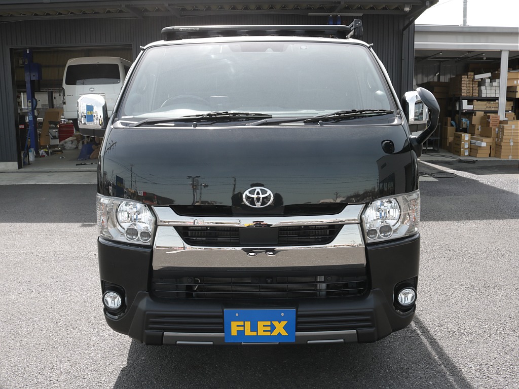 シンプルなフロントマスクになります！！