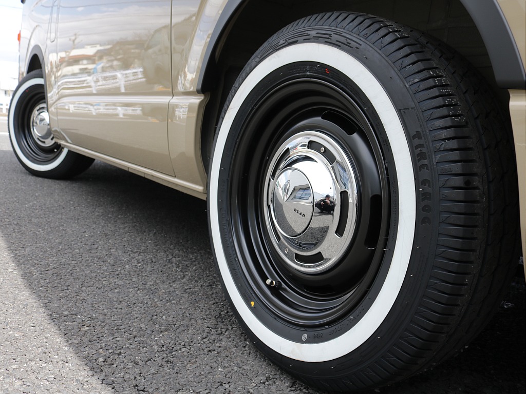 新品クロスカントリー１６インチアルミ装着済み！！