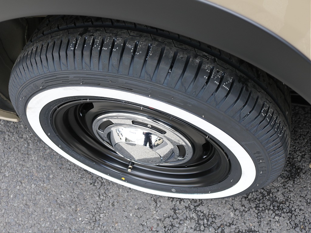 令和７年式アースカラーパッケージＲＥクラシック丸目ライトフェイスチェンジ車両入庫！新品オリジナルフロントバンパー新品オリジナルオーバーフェンダー新品オリジナルＬＥＤテールライト新品アルパインＢＩＧ－Ｘ