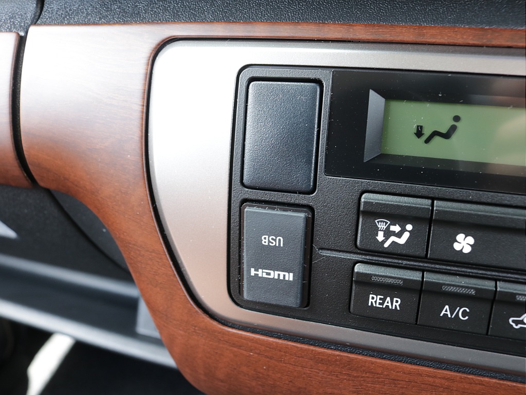 令和７年式アースカラーパッケージＲＥクラシック丸目ライトフェイスチェンジ車両入庫！新品オリジナルフロントバンパー新品オリジナルオーバーフェンダー新品オリジナルＬＥＤテールライト新品アルパインＢＩＧ－Ｘ