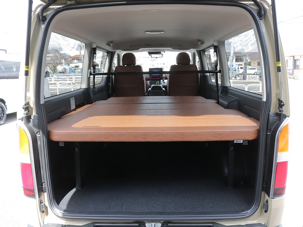 令和７年式アースカラーパッケージＲＥクラシック丸目ライトフェイスチェンジ車両入庫！新品オリジナルフロントバンパー新品オリジナルオーバーフェンダー新品オリジナルＬＥＤテールライト新品アルパインＢＩＧ－Ｘ