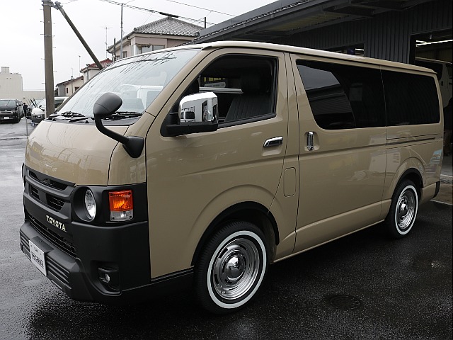 人気のアースカラーパッケージベージュカスタム入庫！！