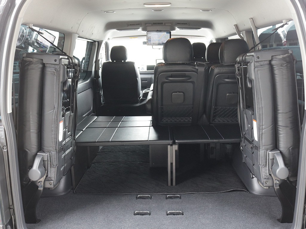 令和６年式ワゴンＧＬ２７００ガソリンフレックスカスタム車両入庫！オリジナルフロントスポイラー新品オリジナル１７インチアルミ新品オリジナルＬＥＤテールアルパインＢＩＧ－Ｘ１１インチナビフリップダウン装備