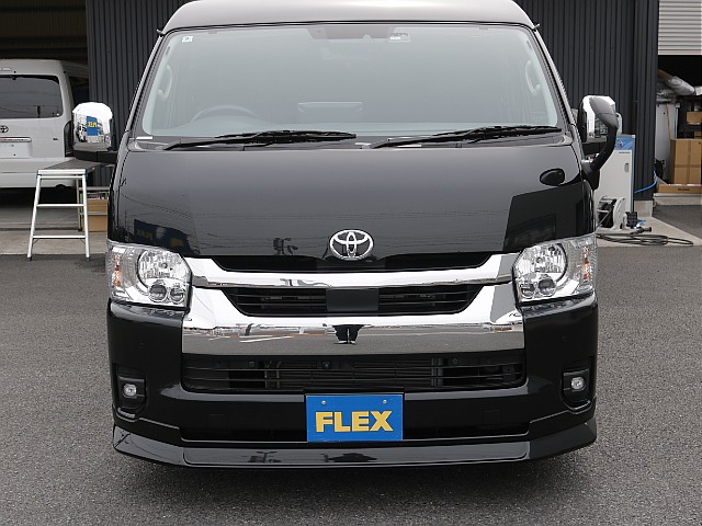 シンプルなフロントマスクになります！！