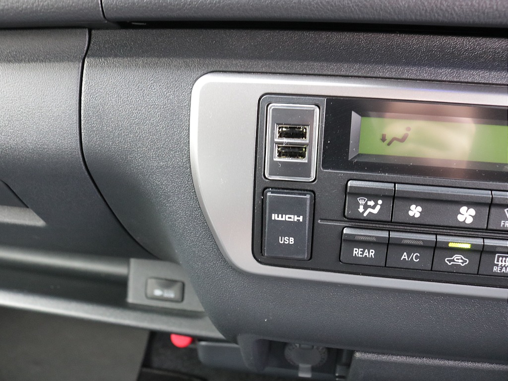 令和６年式ワゴンＧＬ２７００ガソリンフレックスカスタム車両入庫！オリジナルフロントスポイラー新品オリジナル１７インチアルミ新品オリジナルＬＥＤテールアルパインＢＩＧ－Ｘ１１インチナビフリップダウン装備